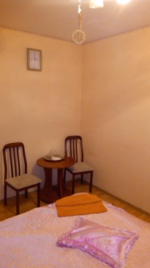 "Plutarh" Mini Hotel Kiev Exterior photo